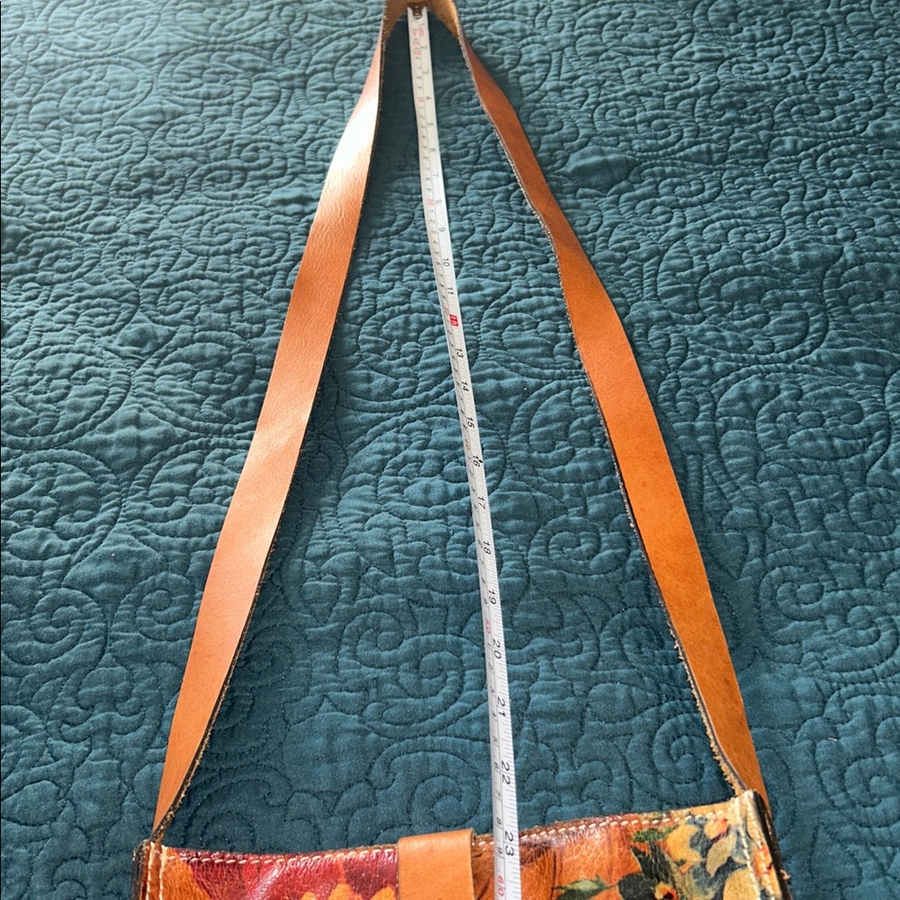 Patricia Nash Multi Color Venezia Crossbody Bag - Picture 11 of 11